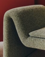 Melvia green chenille armchair - Image 2