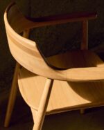 Fondes chair in solid oak wood with natural finish FSC Mix Credit - Image 4